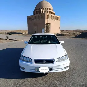 Toyota Camry 2001