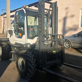 Kara Forklift 2025