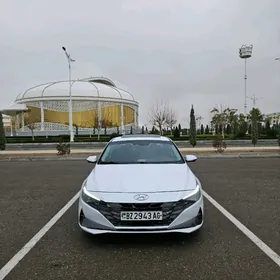 Hyundai Elantra 2021