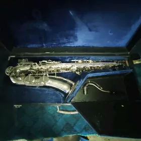 Саксофон Tenor