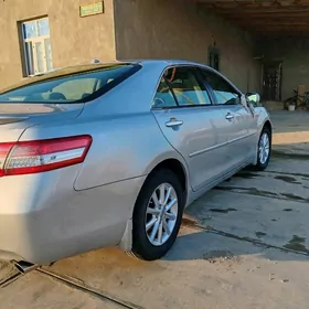 Toyota Camry 2010