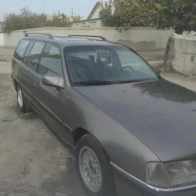Opel Omega 1990