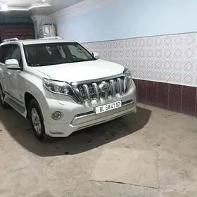 Toyota Land Cruiser Prado 2014