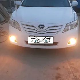 Toyota Camry 2011