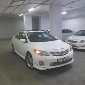 Toyota Corolla 2013