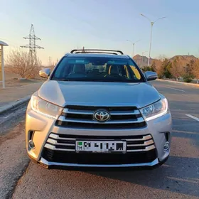 Toyota Highlander 2017