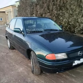 Opel Astra 1996