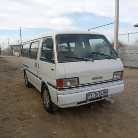 Mazda B2000 1992