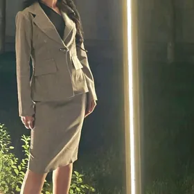 костюм с юбкой