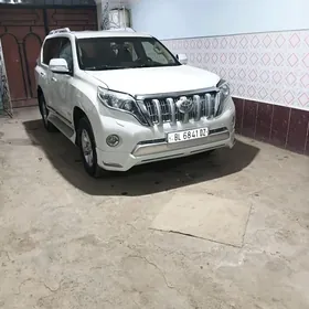 Toyota Land Cruiser Prado 2014