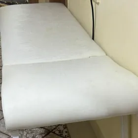 кушетка для массажа и кос