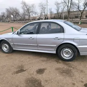 Hyundai Sonata 2002