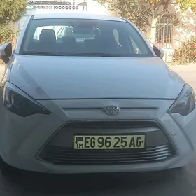 Toyota Yaris iA 2017