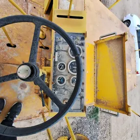 Foton Lovol FL935E 2006