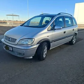 Opel Zafira 2001