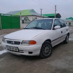 Opel Astra 1996
