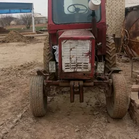 MTZ T-28 2005