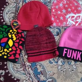 detskiÿ ṣapkalar ve uly ṣapkal