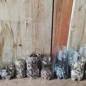 шайбы...саморезы..болты