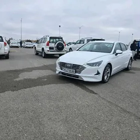 Hyundai Sonata 2020