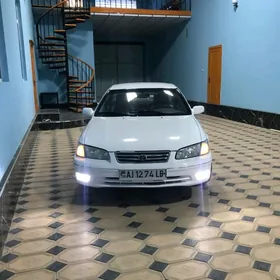 Toyota Camry 1998