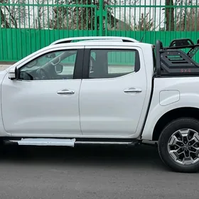 Nissan Navara duga