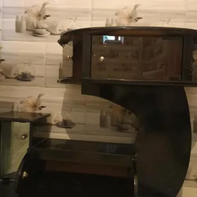 полка, диван кресло