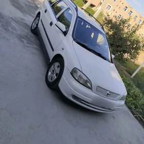 Opel Astra 2002