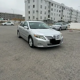 Toyota Camry 2011