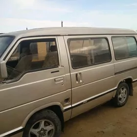 Toyota Hiace 1990