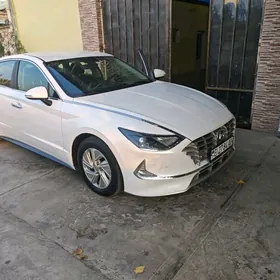 Hyundai Sonata Hybrid 2020