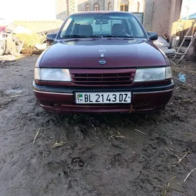Opel Vectra 1992