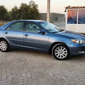 Toyota Camry 2003