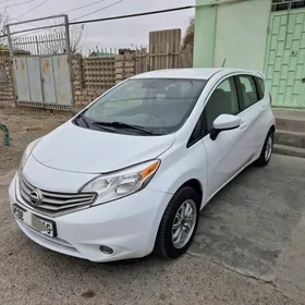 Nissan Versa Note 2016