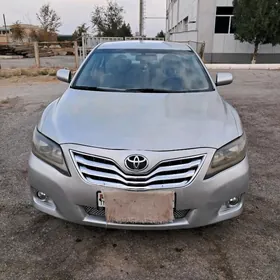Toyota Camry 2010