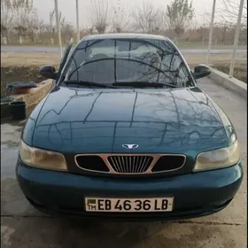 Daewoo Nubira 1998