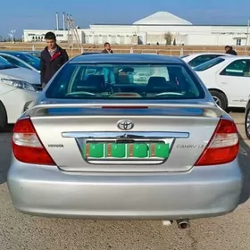 Toyota Camry 2003