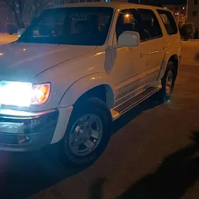Toyota 4Runner 2000