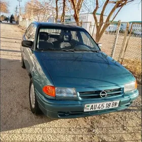 Opel Astra 1992