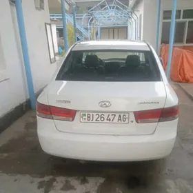 Hyundai Sonata 2005