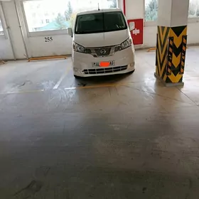 Nissan NV200 2019
