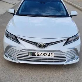 Toyota Camry 2020