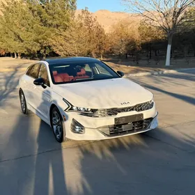 Kia K5 2022