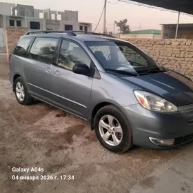Toyota Sienna 2005