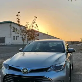 Toyota Avalon 2018