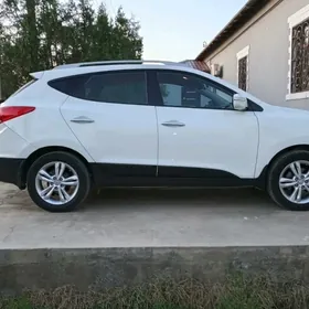 Hyundai Tucson 2011