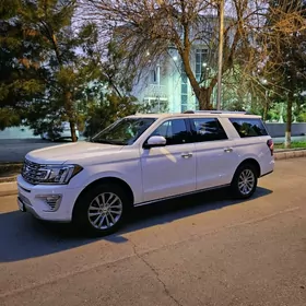 Ford Expedition 2021