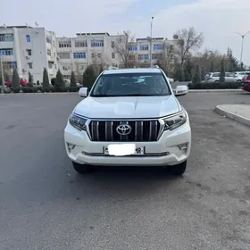 Toyota Land Cruiser Prado 2018
