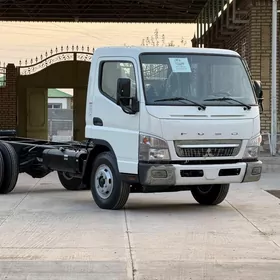 Mitsubishi Canter 2025