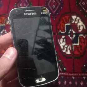 Samsung S duos (GT-S7562)